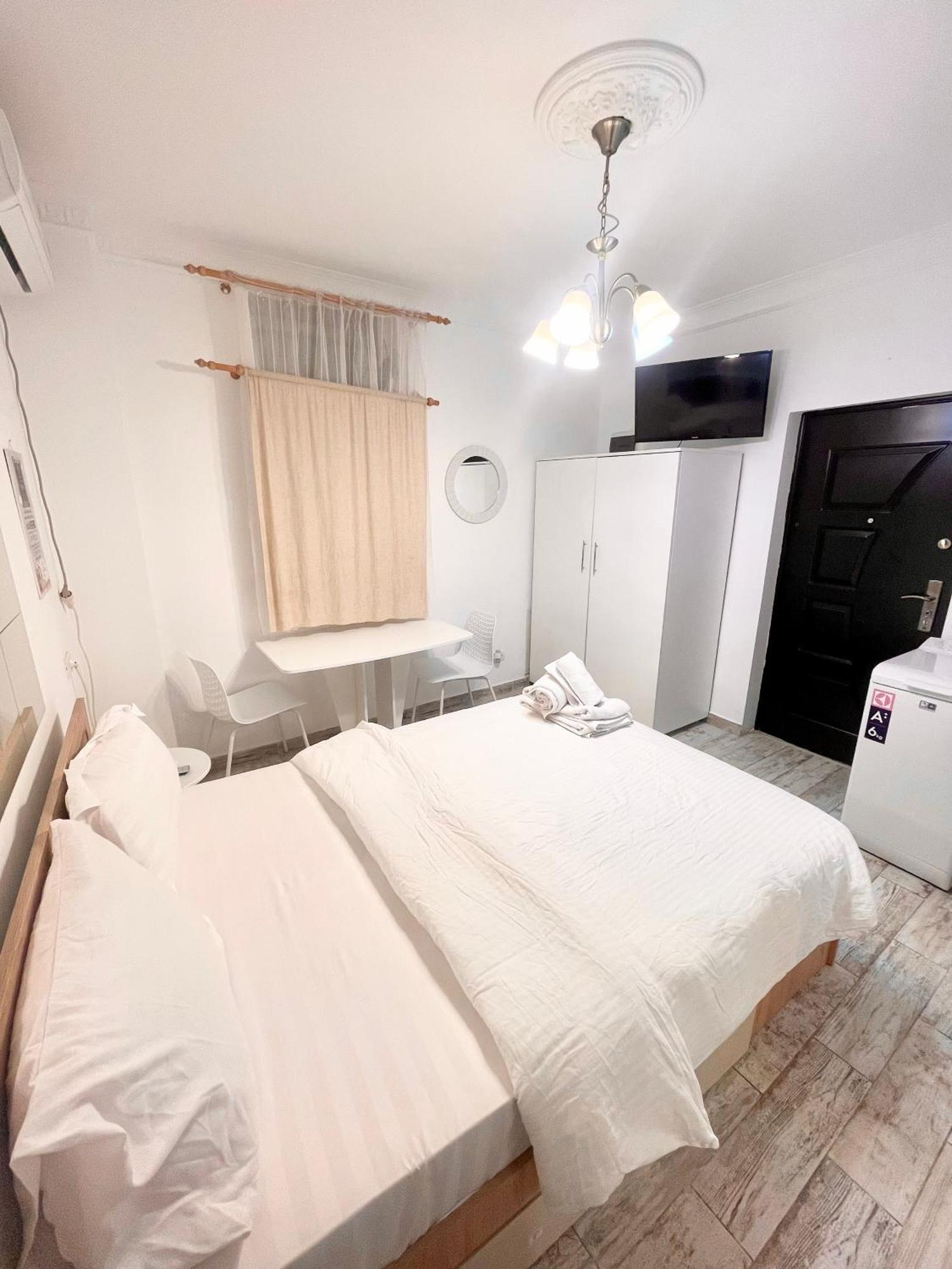 Appartement Prime 4 à Bucarest Extérieur photo